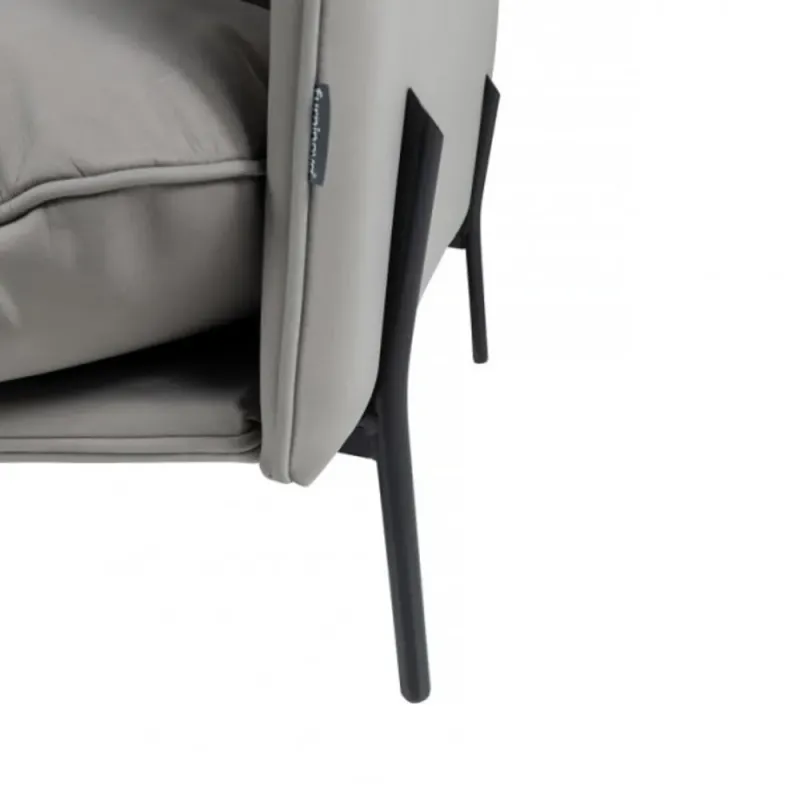 Armchair Aldon