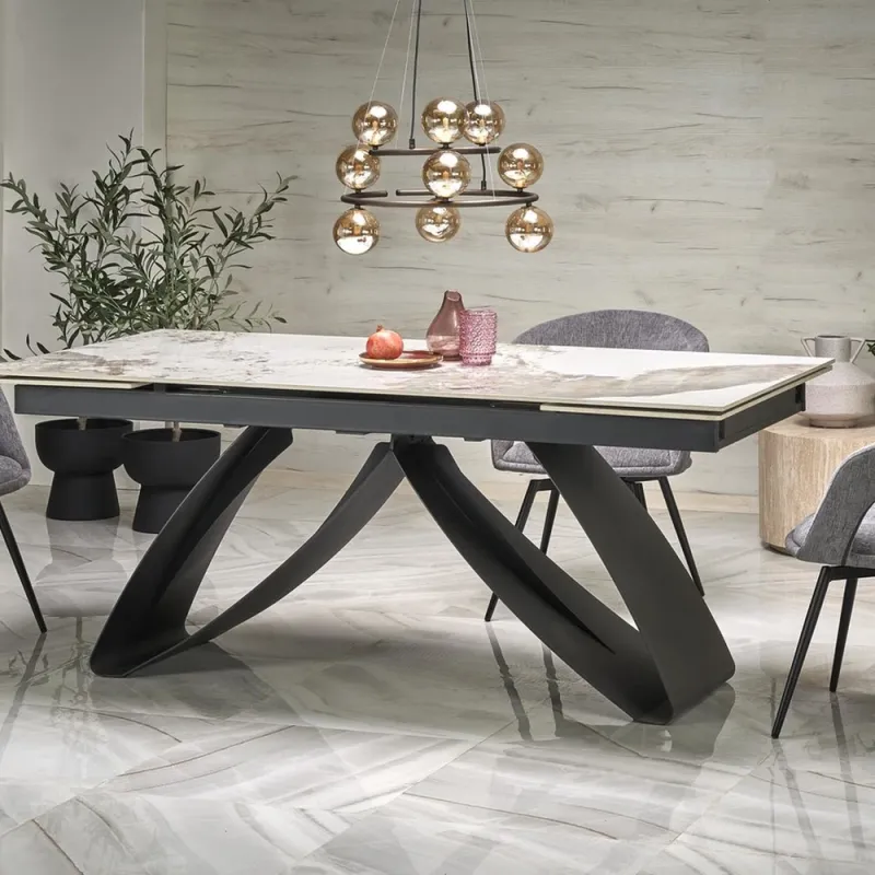 Table HILARIO white