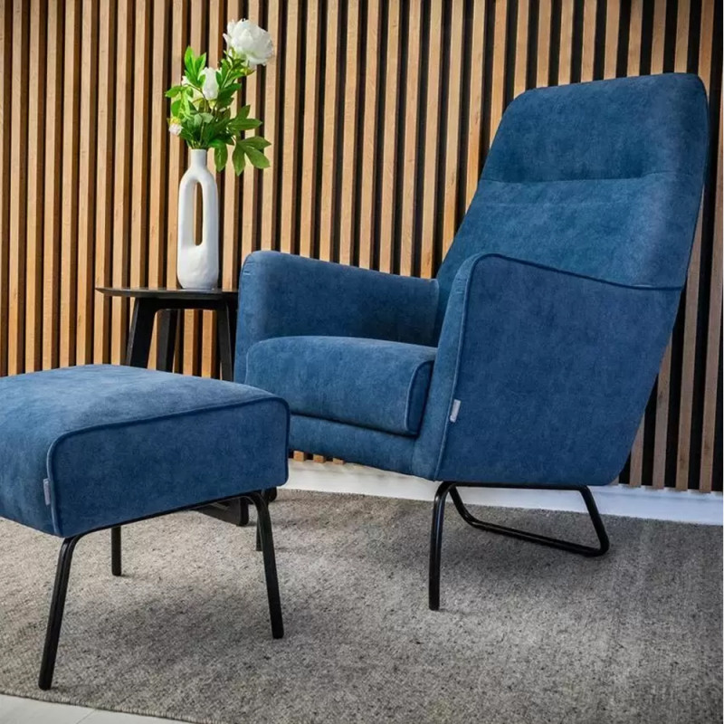 Tugitool elegantse seljaga Lafayette puidust jalgadel