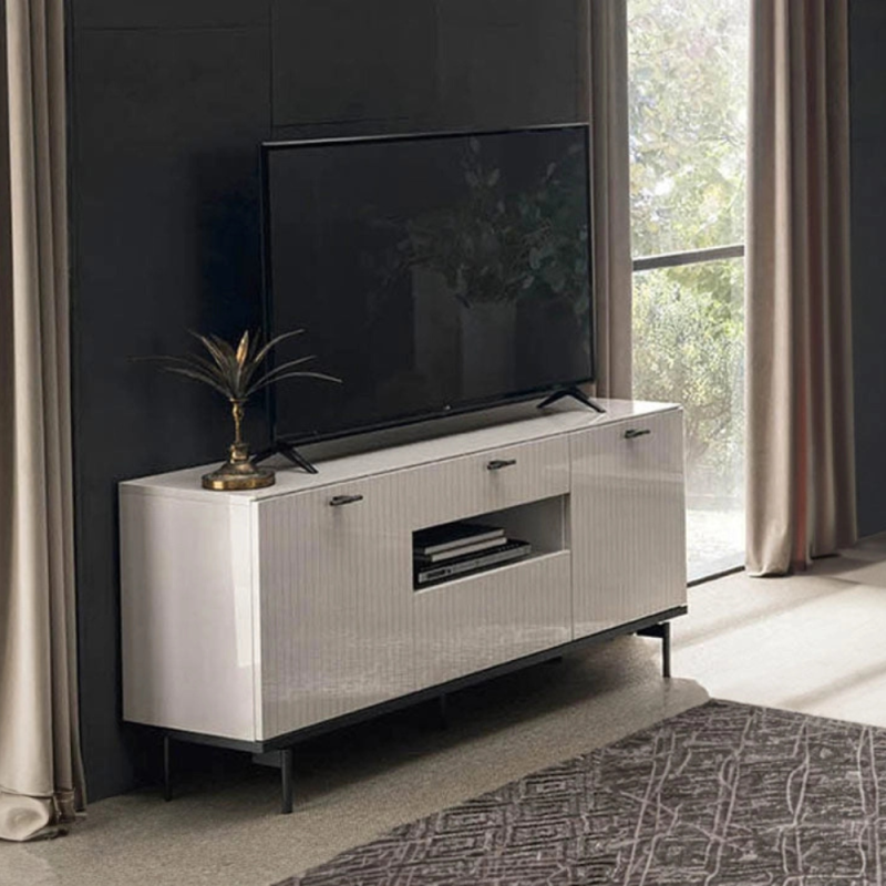 TV-alus Claire