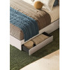 Bed Tullia