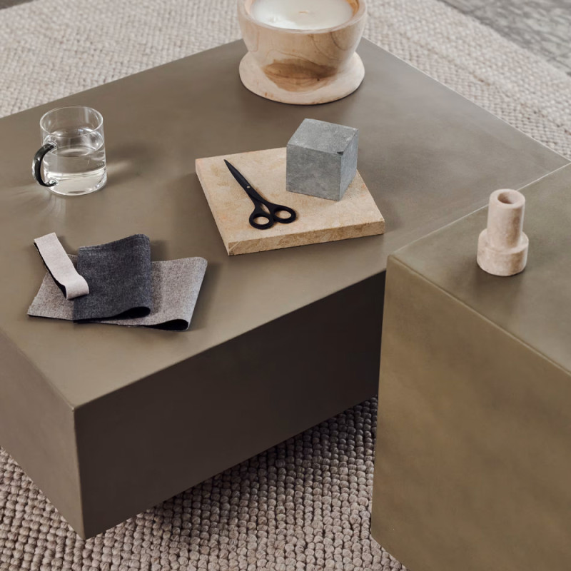 Concrete coffee table 80 x 60 cm Rustella