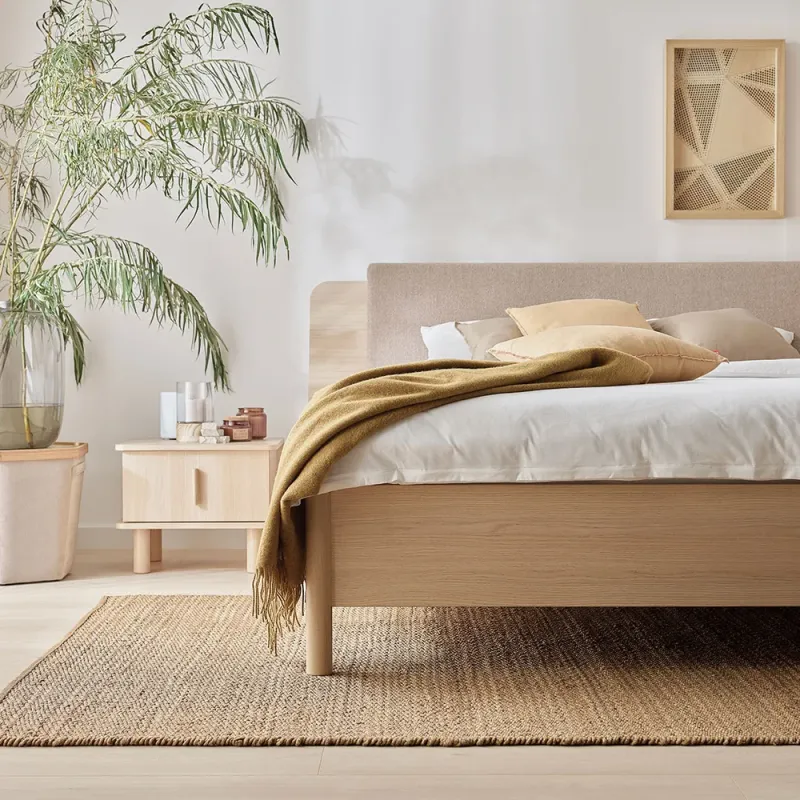 Backrest pillow for bed 160x200 with wide headboard OMM