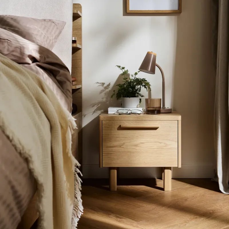 Bedside table Well