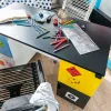 Инновационный письменный стол Трансформеры с черной столешницей Young Users