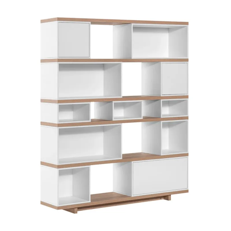 Wide bright bookcase Balance