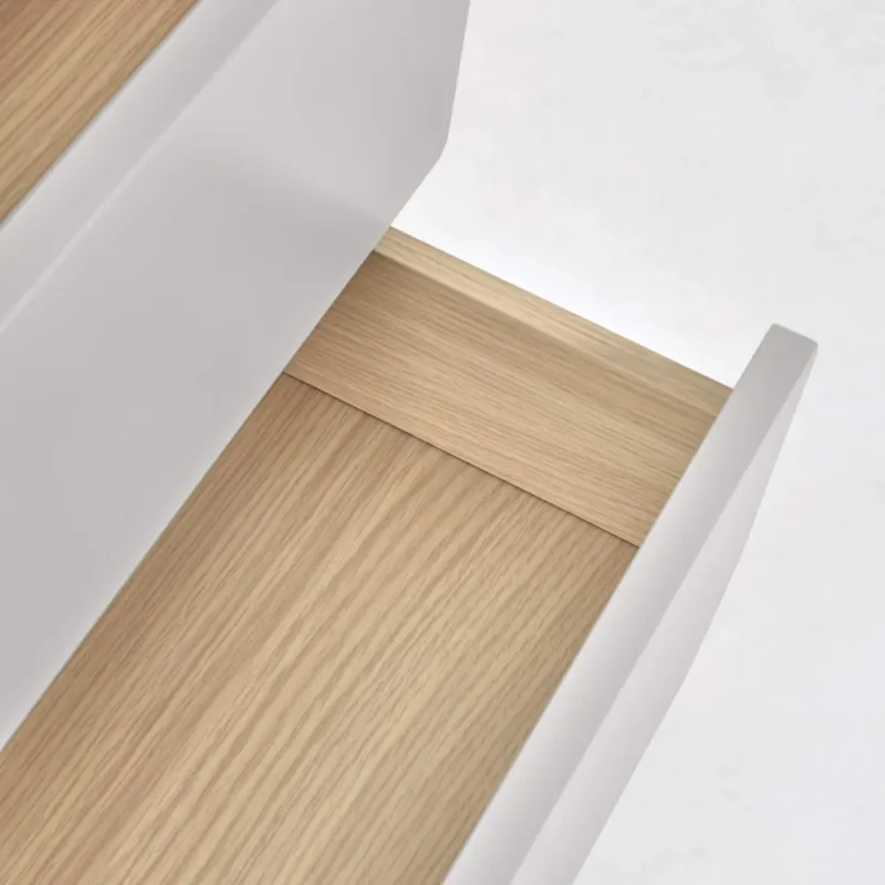 Anielle massiivpuust ja saareviinerist kummut viie sahtliga 60 x 117 cm