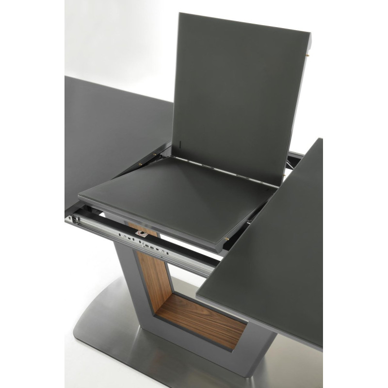 Table BILOTTI