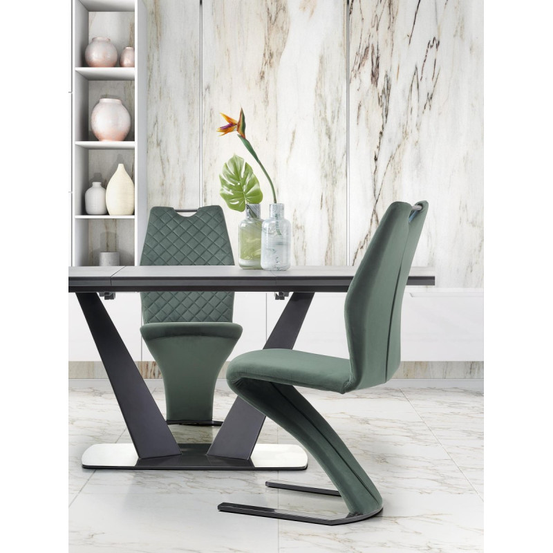 Table FANGOR