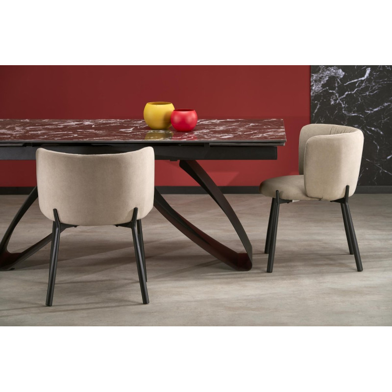 Table HILARIO black
