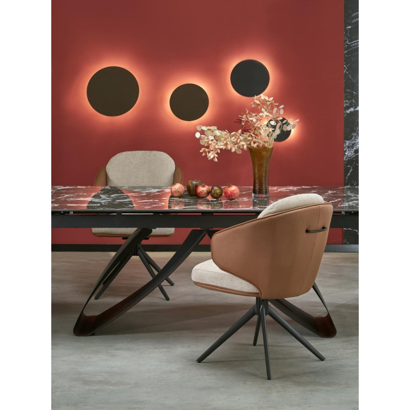 Table HILARIO black