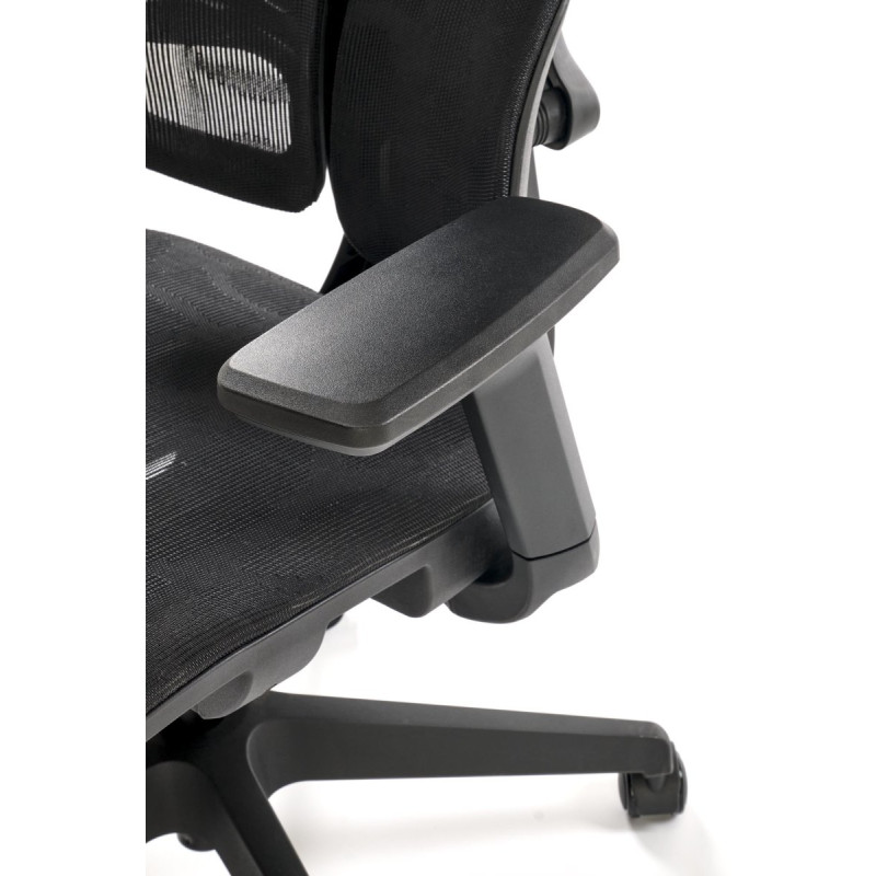 Office chair MACAR black