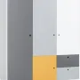 3-ukselne riidekapp Concept